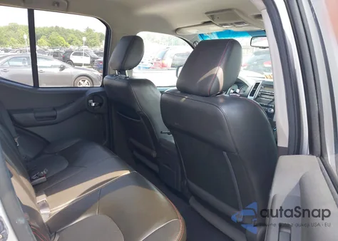 2011 Nissan Xterra Pro-4X из США, поврежденный, VIN 5N1AN0NW3BC520077